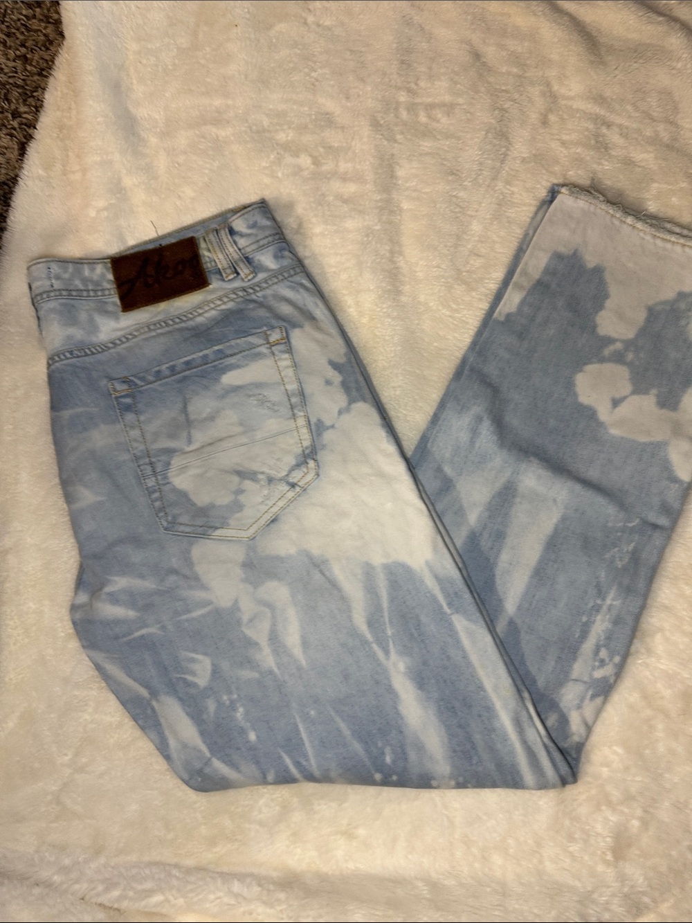 Akoo Light Wash Tie-Dye Slim Straight Jeans
